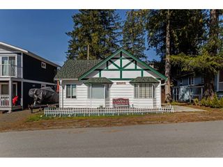 Photo 1: 413 MAPLE Street: Cultus Lake House for sale : MLS®# R2559522