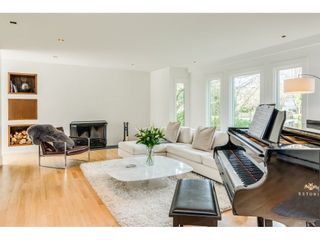 Photo 3: 3350 W 55TH Avenue in Vancouver: Southlands House for sale (Vancouver West)  : MLS®# R2260433