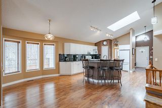 Photo 10: 70 Valley Brook Circle NW in Calgary: Valley Ridge Detached for sale : MLS®# A1217514