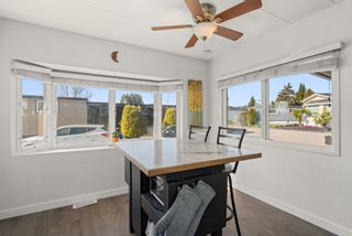 Photo 16: 120 1840 160 Street in Surrey: King George Corridor Manufactured Home for sale in "BREAKAWAY BAYS" (South Surrey White Rock)  : MLS®# R2762261