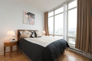 Photo 15: 2903 1200 ALBERNI Street in Vancouver: West End VW Condo for sale in "The Palisades" (Vancouver West)  : MLS®# R2287519