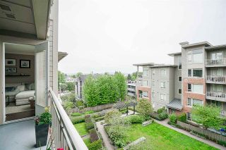 Photo 11: 423 119 W 22ND Street in North Vancouver: Central Lonsdale Condo for sale in "Anderson Walk" : MLS®# R2168632
