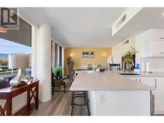 Photo 7: 86 Lakeshore Drive Unit# 203 in Penticton: House for sale : MLS®# 10310759