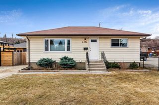 Photo 1: 8331 Bowness Road NW in Calgary: Bowness Detached for sale : MLS®# A1092285
