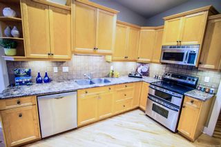 Photo 20: 9 915 Glen Vale Rd in Esquimalt: Es Kinsmen Park House for sale : MLS®# 917458