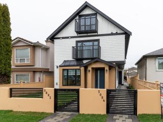 Photo 1: 5092 CLARENDON Street in Vancouver: Collingwood VE 1/2 Duplex for sale (Vancouver East)  : MLS®# R2871515