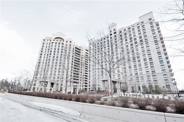 Main Photo: 9255 Jane Street Maple, On L6A 0K1 Bellaria Condos, Marie Commisso Vaughan Real Estate - Maple Real Estate