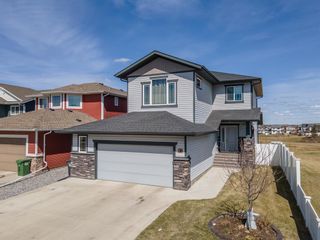Photo 1: 52 Thompson Crescent: Red Deer Detached for sale : MLS®# A2052805