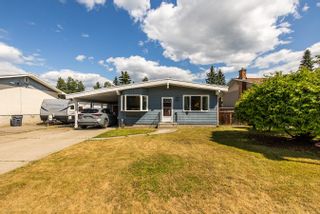 Photo 2: 5940 SIMON FRASER Avenue in Prince George: Lower College Heights House for sale (PG City South West)  : MLS®# R2799761