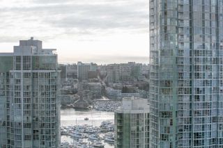 Photo 6: 2509 1008 CAMBIE Street in Vancouver: Yaletown Condo for sale in "Marina Pointe" (Vancouver West)  : MLS®# R2144316