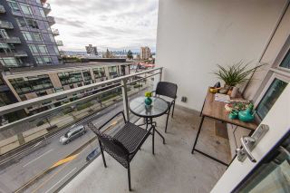 Photo 20: 305 112 E 13TH Street in North Vancouver: Central Lonsdale Condo for sale in "CENTREVIEW" : MLS®# R2535152