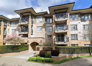 Photo 1: 303 5725 AGRONOMY Road in Vancouver: University VW Condo for sale (Vancouver West)  : MLS®# R2878566