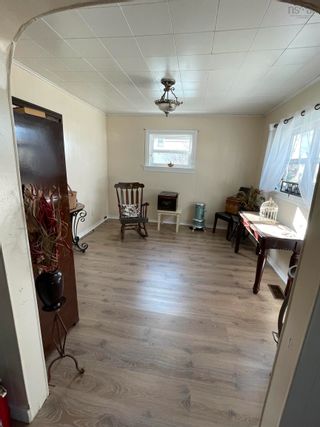 Photo 5: 217 King Edward Street in Glace Bay: 203-Glace Bay Residential for sale (Cape Breton)  : MLS®# 202226973
