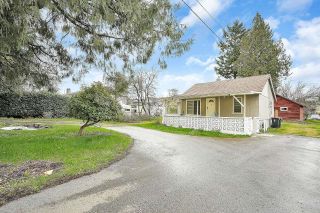Photo 2: 4945 224 Street in Langley: Murrayville House for sale : MLS®# R2778938