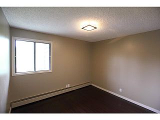Photo 5: 402 2140 17A Street SW in CALGARY: Bankview Condo for sale (Calgary)  : MLS®# C3584338