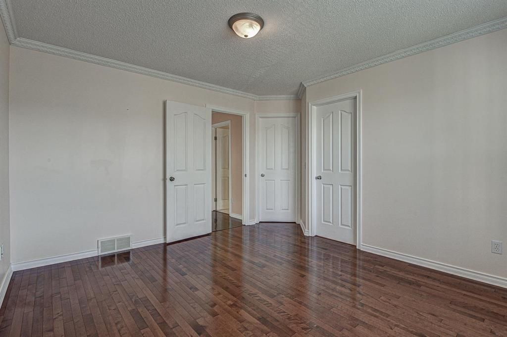 Photo 23: Photos: 64 Eversyde Circle SW in Calgary: Evergreen Detached for sale : MLS®# A1090737