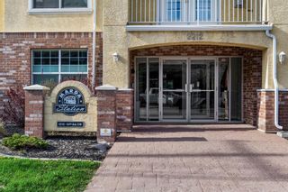 Photo 2: 404 2212 34 Avenue SW in Calgary: South Calgary Apartment for sale : MLS®# A2136375