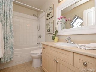 Photo 11: 104 Stoneridge Close in VICTORIA: VR Hospital House for sale (View Royal)  : MLS®# 730553