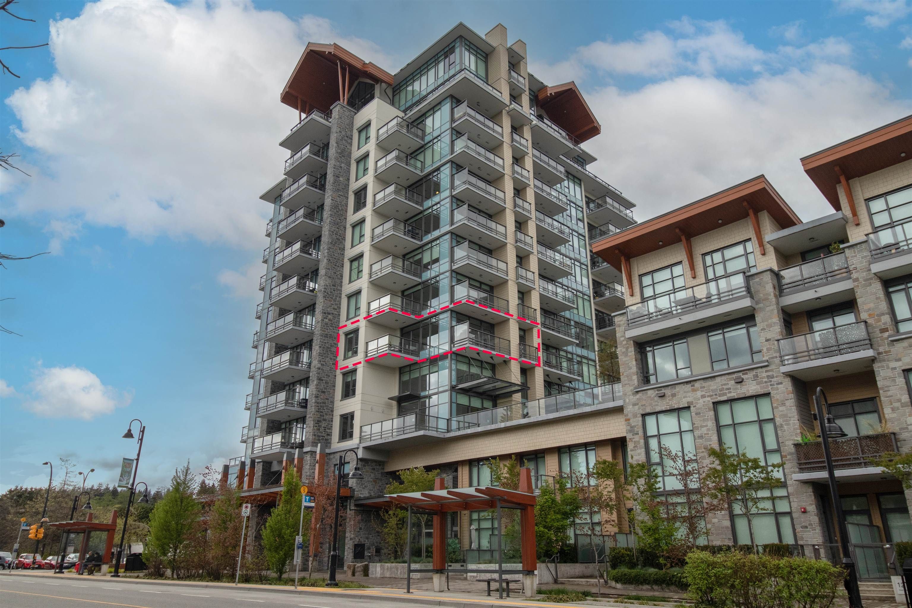 Main Photo: 407 1210 E 27TH Street in North Vancouver: Lynn Valley Condo for sale in "The Residences at Lynn Valley" : MLS®# R2775331