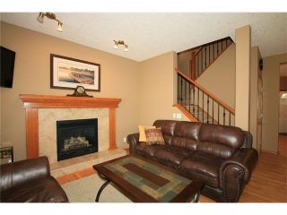 Photo 6: 18 WEST POINTE Manor: Cochrane House for sale : MLS®# C4072318