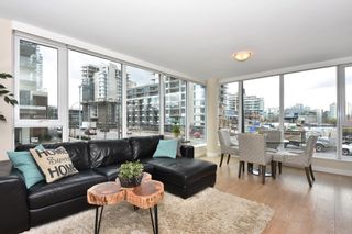 Photo 2: 205 1618 QUEBEC Street in Vancouver: Mount Pleasant VE Condo for sale in "CENTRAL" (Vancouver East)  : MLS®# R2158155