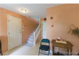 Photo 5: 1160 Gerda Rd in VICTORIA: SW Northridge House for sale (Saanich West)  : MLS®# 574242
