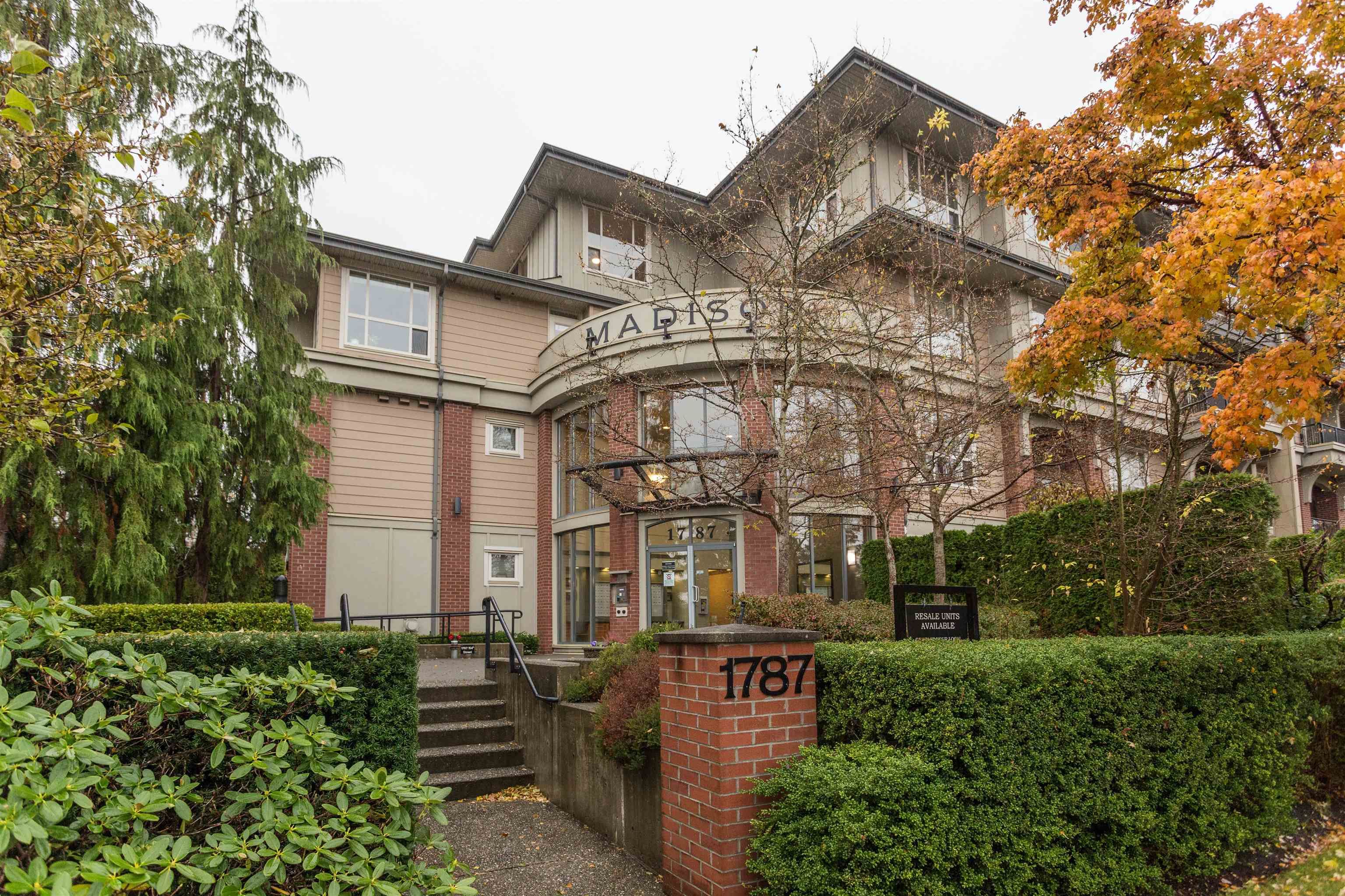 Main Photo: 405 1787 154 Street in Surrey: King George Corridor Condo for sale in "The Madison" (South Surrey White Rock)  : MLS®# R2739630