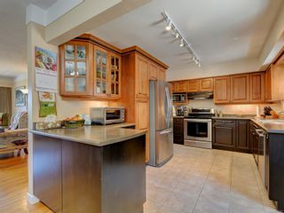 Photo 4: 2310 Tanner Rd in Central Saanich: CS Tanner House for sale : MLS®# 937567