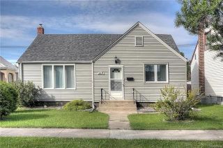 Photo 1: 169 Jefferson Avenue in Winnipeg: West Kildonan Residential for sale (4D)  : MLS®# 1816388