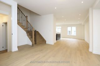 Photo 4: 17 Donald Stewart Road in Brampton: Northwest Brampton House (2-Storey) for sale : MLS®# W8178064