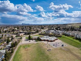 Photo 10: 7114 - 7116 Hunterville Road NW in Calgary: Huntington Hills Full Duplex for sale : MLS®# A2127434