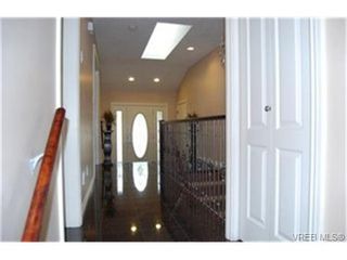 Photo 4:  in : SE High Quadra House for sale (Saanich East)  : MLS®# 453465