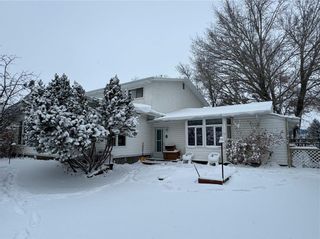 Photo 43: 122 3rd Avenue Northeast in Altona: R35 Residential for sale (R35 - South Central Plains)  : MLS®# 202401110
