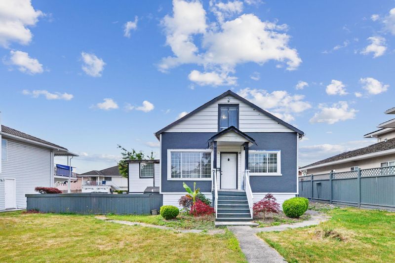 FEATURED LISTING: 14308 72 Avenue Surrey