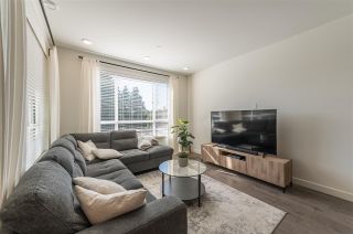 Photo 4: 406 33540 MAYFAIR Avenue in Abbotsford: Central Abbotsford Condo for sale : MLS®# R2481068