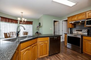 Photo 5: 12212 64 Avenue in Surrey: Panorama Ridge House for sale : MLS®# R2733501