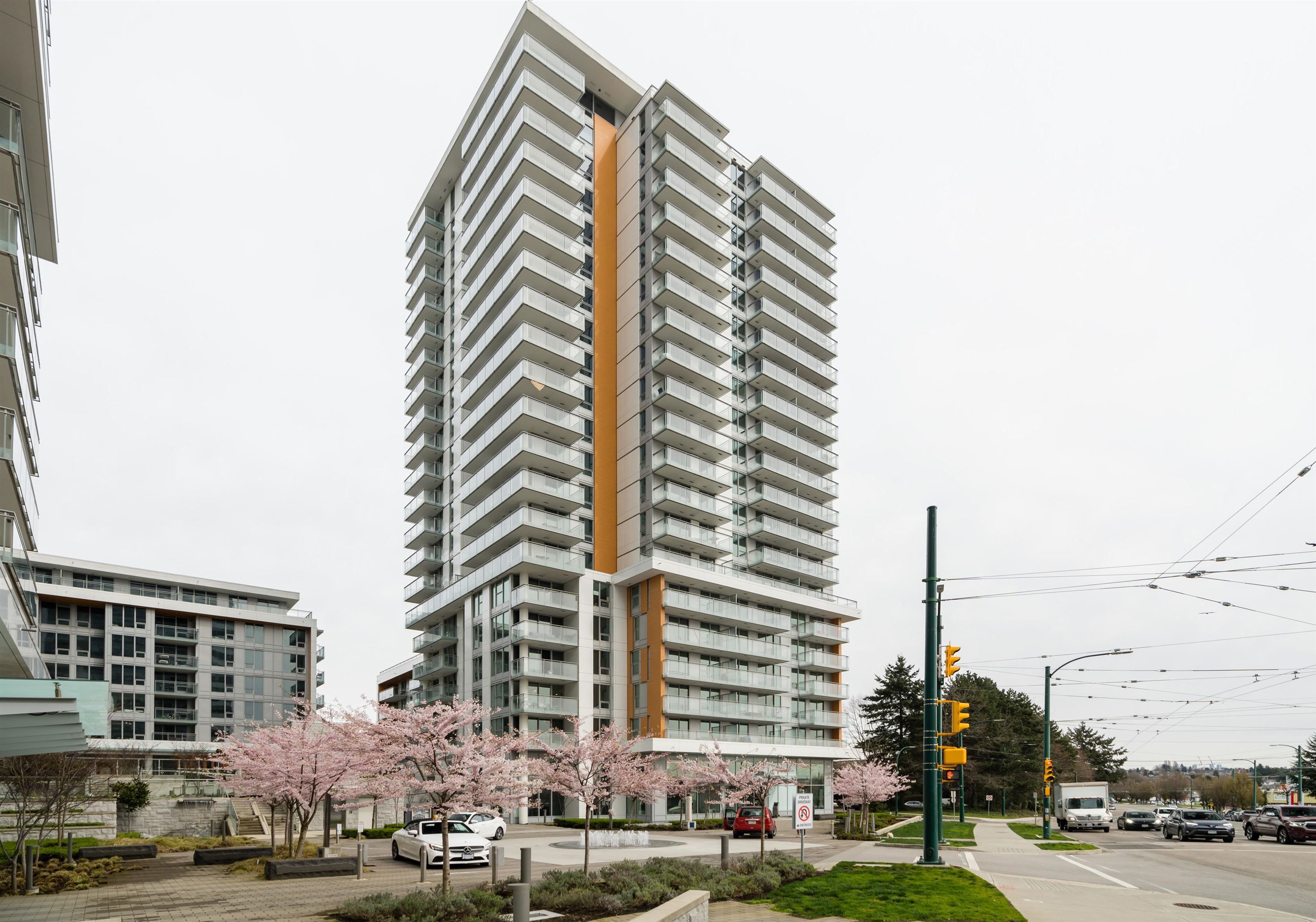 Main Photo: 615 433 SW MARINE Drive in Vancouver: Marpole Condo for sale in "W1" (Vancouver West)  : MLS®# R2669679