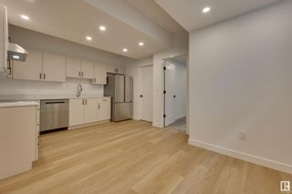 Photo 39: 10932 117 Street in Edmonton: Zone 08 House Half Duplex for sale : MLS®# E4383018