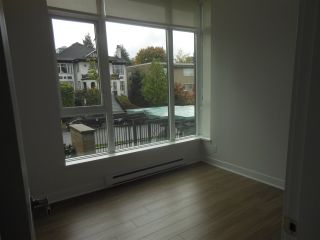 Photo 16: 207 1333 W 11TH Avenue in Vancouver: Fairview VW Condo for sale in "SAKURA" (Vancouver West)  : MLS®# R2006799