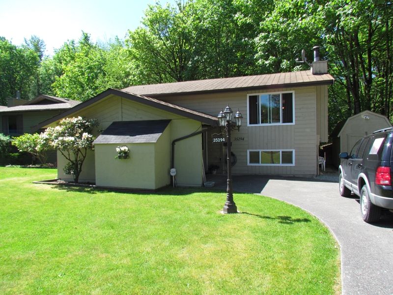 FEATURED LISTING: 35294 SELKIRK Avenue ABBOTSFORD