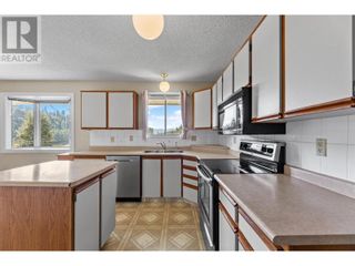 Photo 13: 1276 Rio Drive in Kelowna: House for sale : MLS®# 10309533
