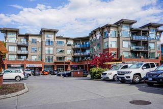 Photo 3: 310 33538 MARSHALL Road in Abbotsford: Central Abbotsford Condo for sale in "Central Abbotsford" : MLS®# R2870176