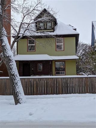 Photo 1: 73 Furby Street in Winnipeg: West Broadway Residential for sale (5A)  : MLS®# 202127630