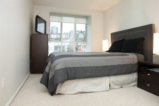 Photo 5: 302 155 E 3RD STREET in North Vancouver: Lower Lonsdale Condo for sale : MLS®# R2026333
