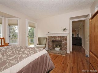 Photo 12: 3877 Mildred Street in VICTORIA: SW Strawberry Vale Residential for sale (Saanich West)  : MLS®# 334869