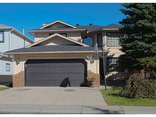 Photo 1: 34 SUNVISTA Crescent SE in Calgary: Sundance Residential Detached Single Family for sale : MLS®# C3636190