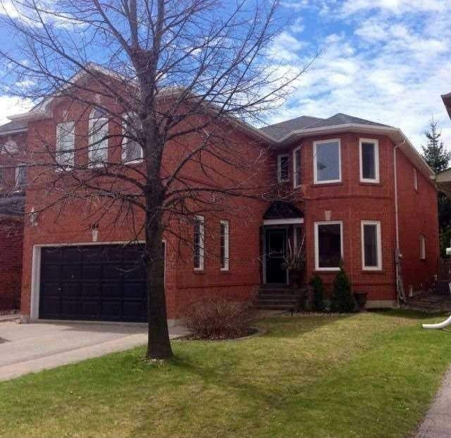 Main Photo: 584 Doubletree Lane in Newmarket: Summerhill Estates House (2-Storey) for lease : MLS®# N5746518