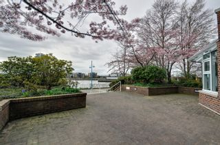 Photo 15: 603 1250 QUAYSIDE Drive in New Westminster: Quay Condo for sale in "THE PROMENADE" : MLS®# R2347094