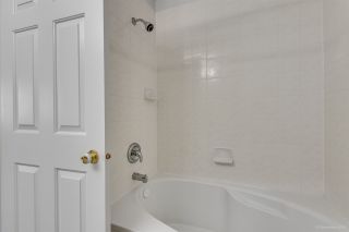 Photo 15: 323 6820 RUMBLE Street in Burnaby: South Slope Condo for sale in "GOVERNOR'S WALK" (Burnaby South)  : MLS®# R2082690