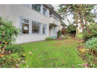 Photo 17: 38 6511 CHAMBORD Place in Vancouver: Killarney VE Townhouse for sale in "LA FRONTENAC" (Vancouver East)  : MLS®# V1097836